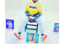 Striker De Donzy - Sandaani
